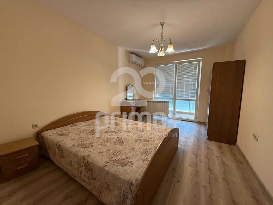 Дава се под наем Двустаен апартамент в Велико Търново, Център - 65 кв.м за 280.5 € - Снимка #5