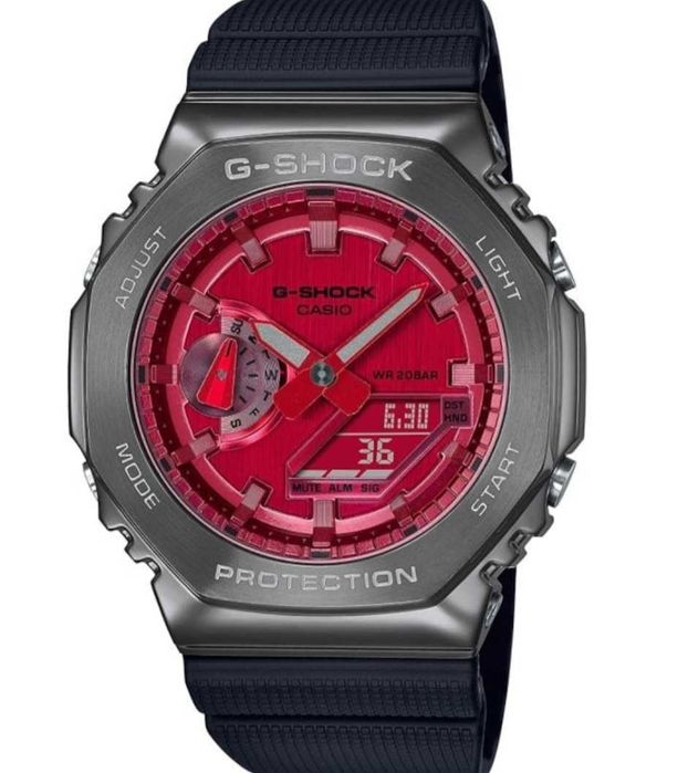 Ceas Casio G shock GM 2100b 4aer, Metal red.Nou, Garantie 2ani