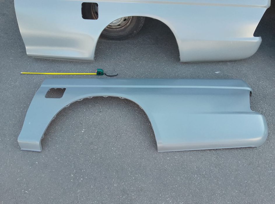 Aripa spate l200 mitsubishi  l 200 aripa bena oblon stanga