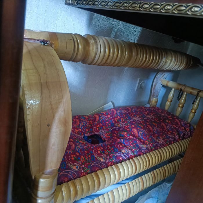 Beshik sotiladi yangi