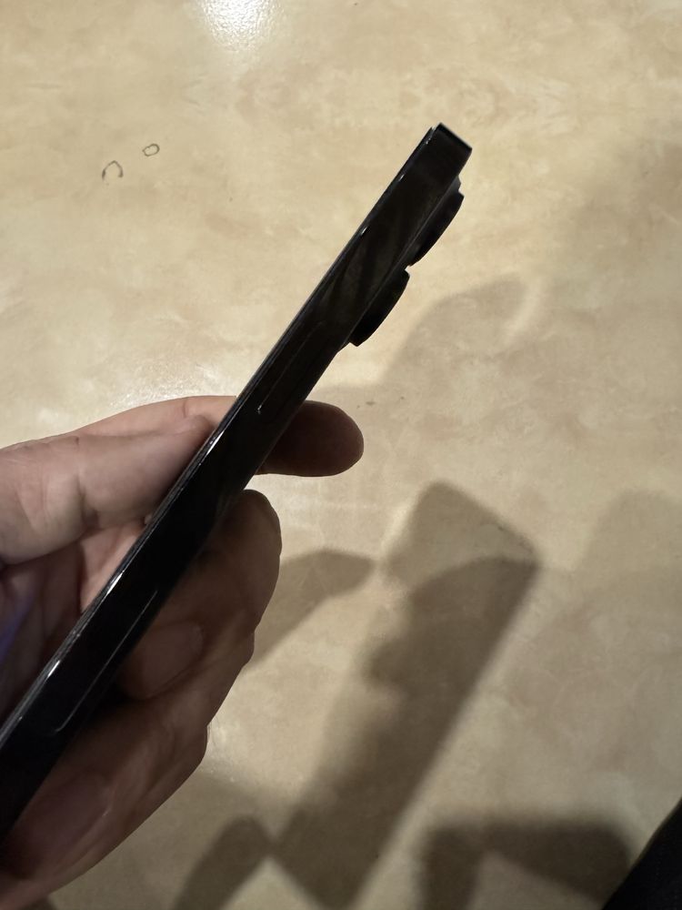 iPhone 14 pro max продается
