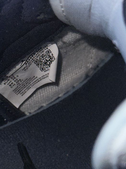 Adidasi nike jordan 1 obsidian