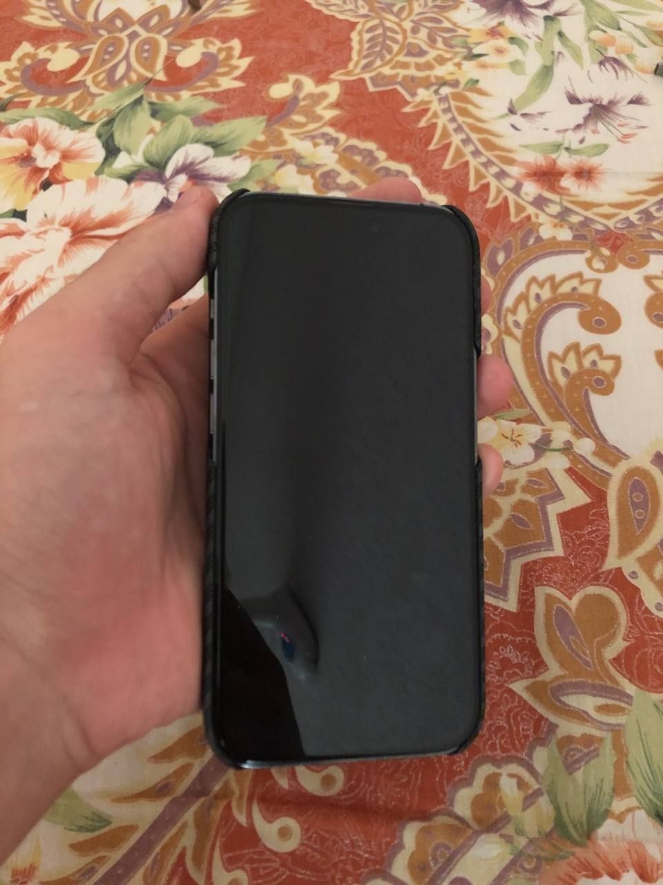 iPhone 14 pro variant