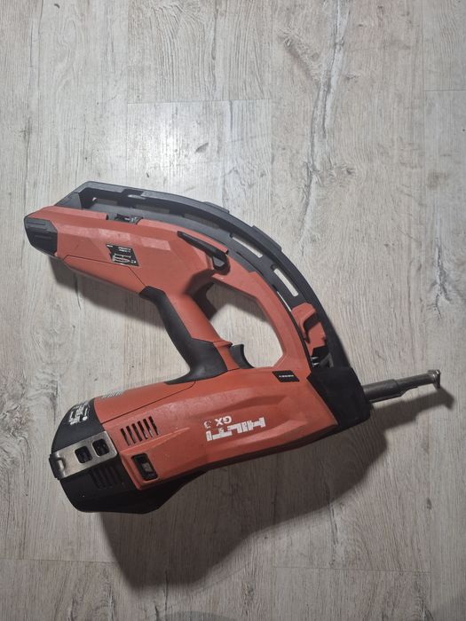 Pistol cuie BX3 Hilti
