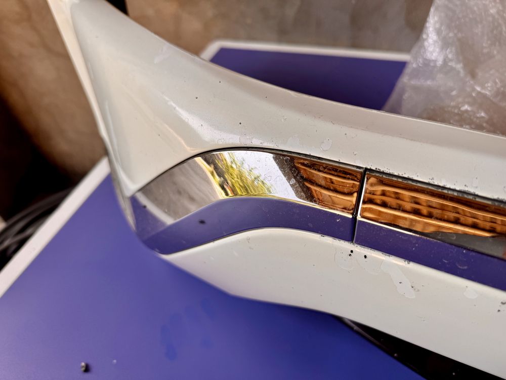 Toyota Land Cruiser 200 Spoiler