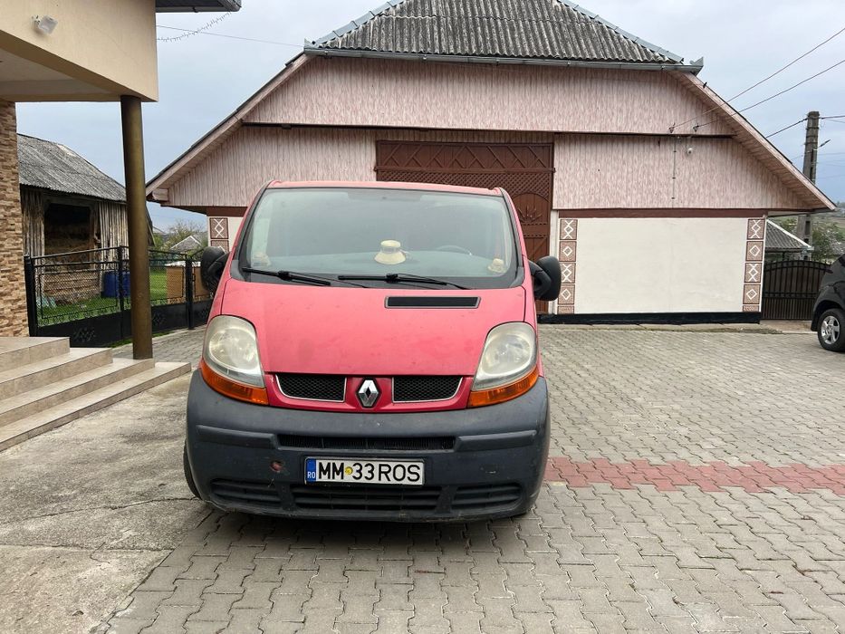 vând microbus termic