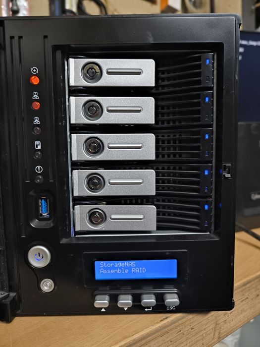 ALLNET ALL-NAS500, Server stocare date. 5 TB de stocare date