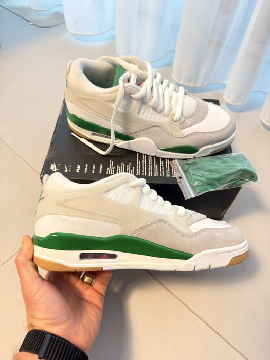 Air Jordan 4 RM Pine Green