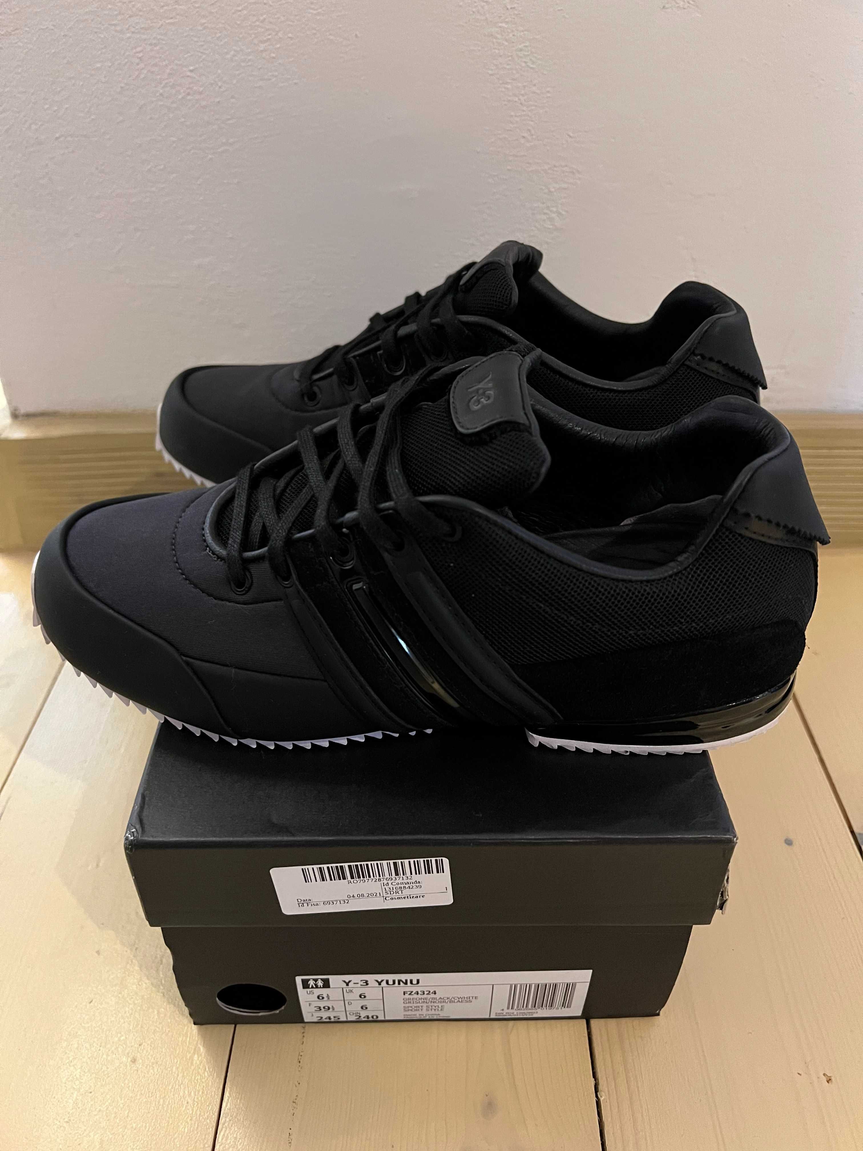 Y3 / adidas - Yohji Yamamoto Sprint - Black / White