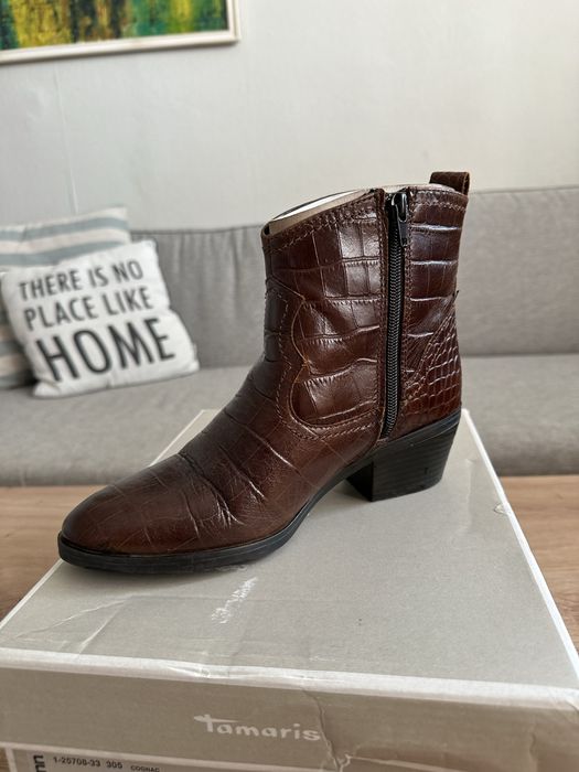 Кожени боти Tamaris