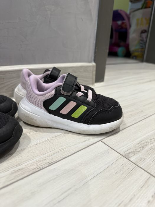 Детски обувки Демар и Адидас