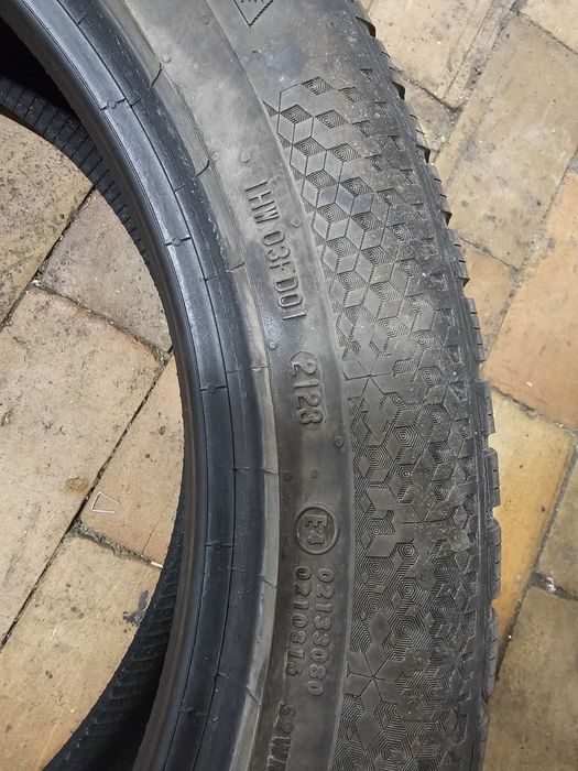 Зимни гуми Continental 235/50 R 19 H