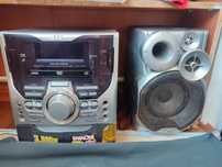Продам музыкальный центр JVC  есть так же DVD