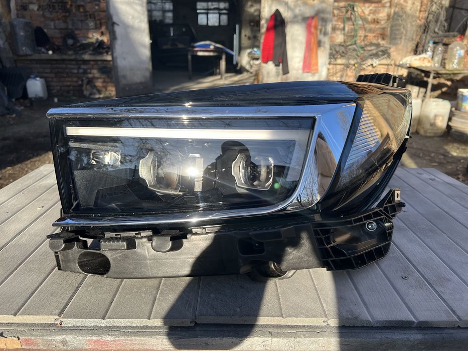 Фар ляв за Opel grandland  2024 и 2025