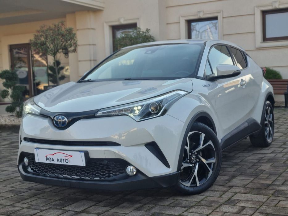 Toyota C-HR Alb Perlat /AN 2018  /Scaune Incazite / Camera / ACC+ /Automat - e CVT