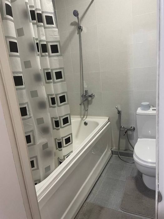 Срочно Продам свой квартиру 1 комнатная