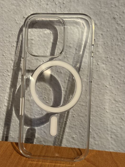 Apple iPhone 16 pro clear case
