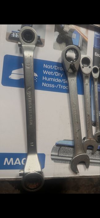 Vand set chei wurth zebra hazet