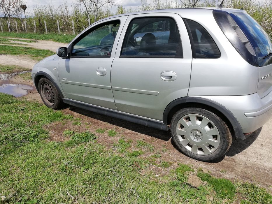 Corsa C 1.3cdti z13dt 70к.с на части