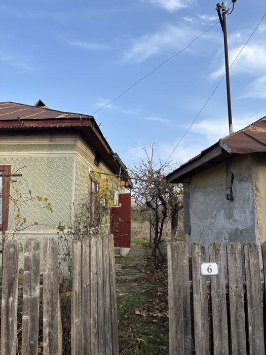 Vand casa de locuit cu teren Sat Ciorasti Judetul Vrancea