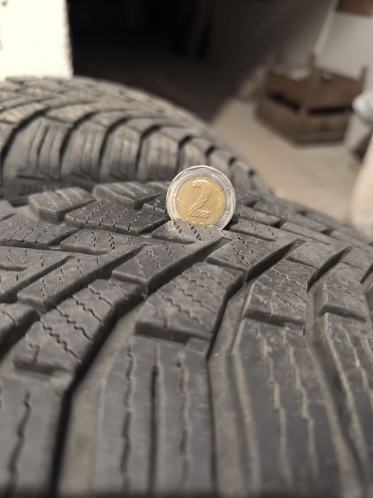 Продавам зимни гуми с джанти 185/65/14