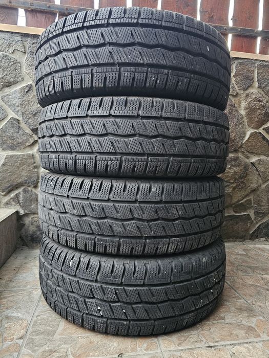 Anvelope Hankook 215/65 R16C Iarna