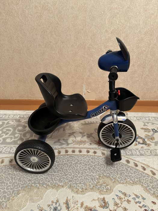 Велисопед детский 3х колесный новый