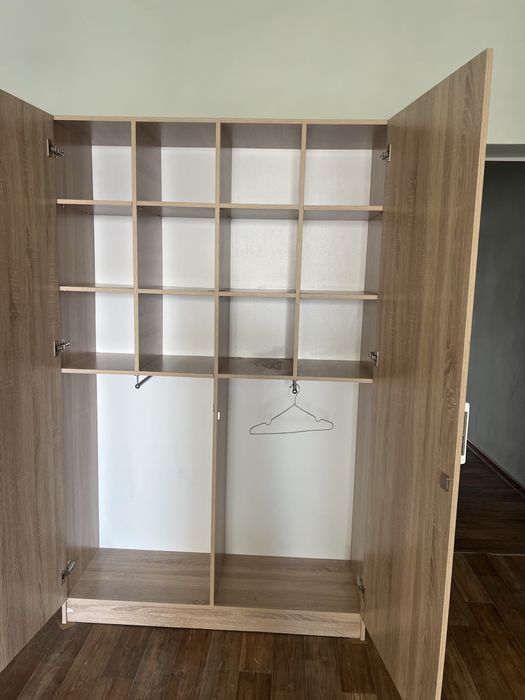 Продаю шифонер хорошем состояний