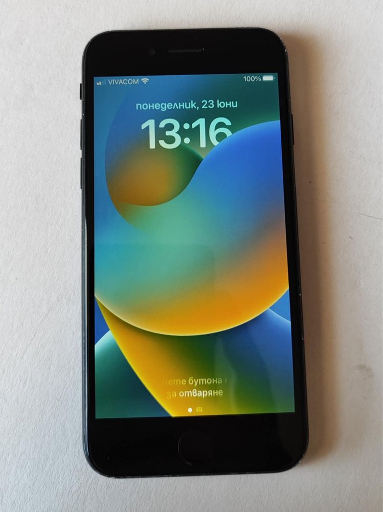iPhone 8 64GB Space Gray