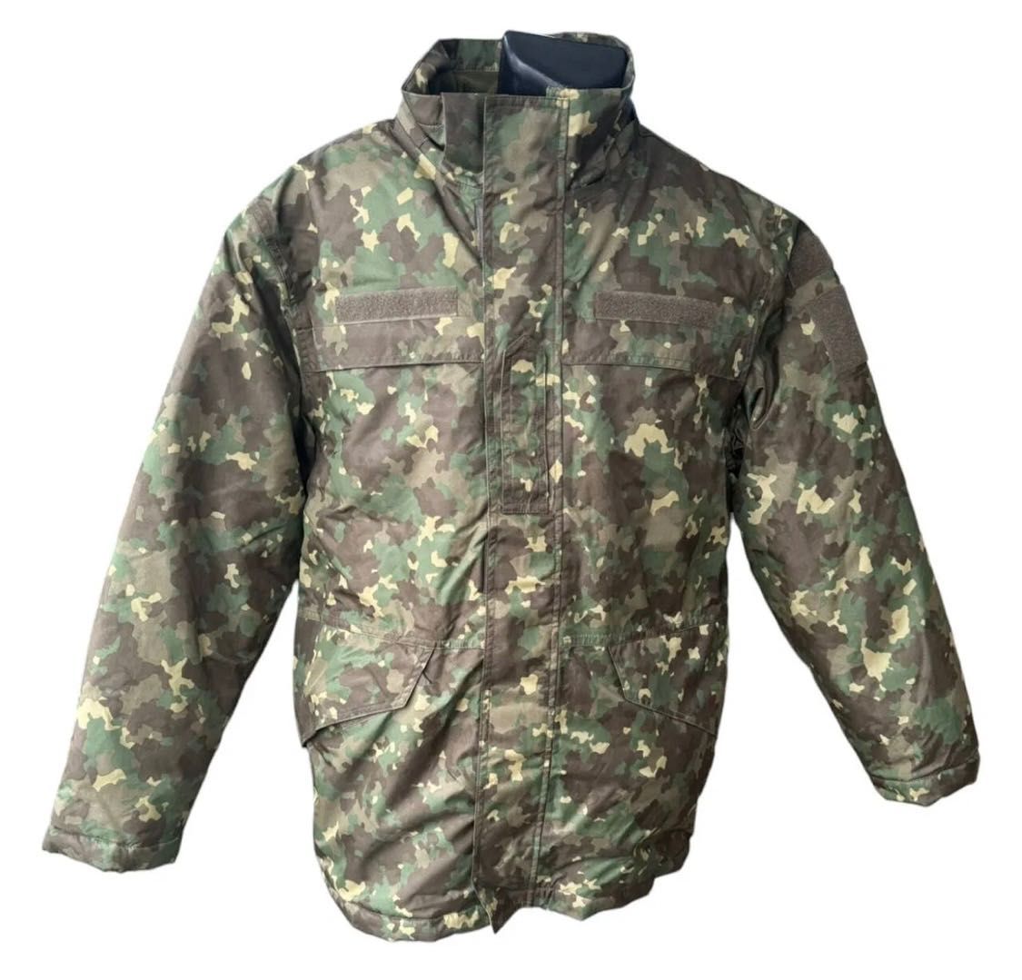 Haine militare ,bocanci si alte accesorii