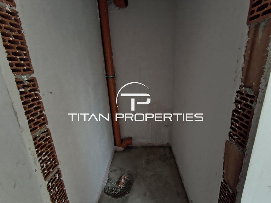 Тристаен апартамент в кв. Беломорски