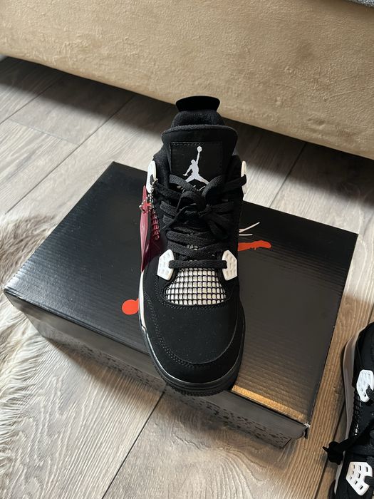 Jordan 4 Oreo Barbati  (Nu Pure/Cement/Red/Blackcat)