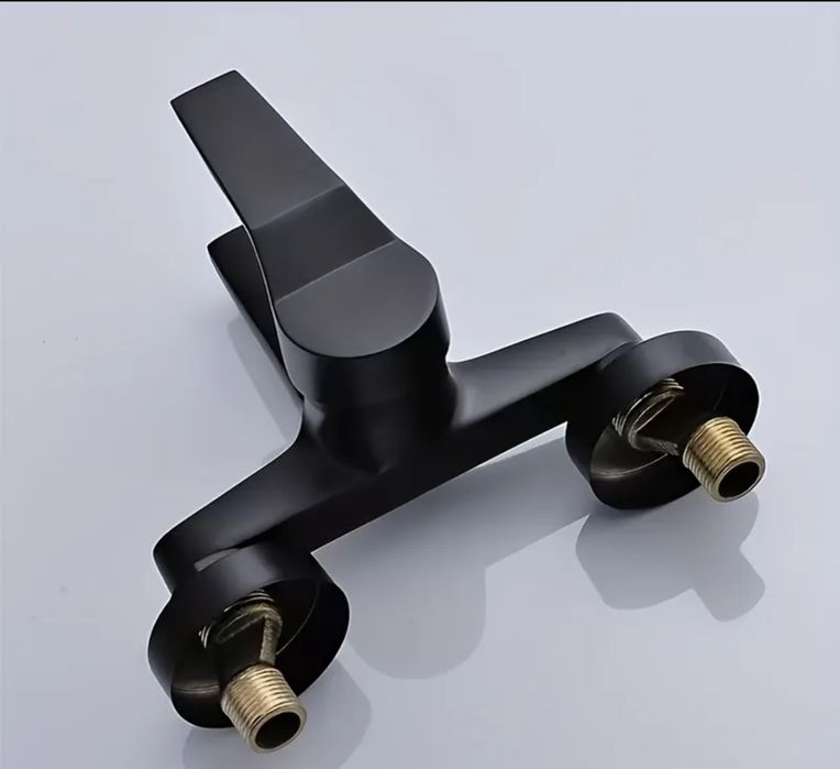 Baterie neagra de baie