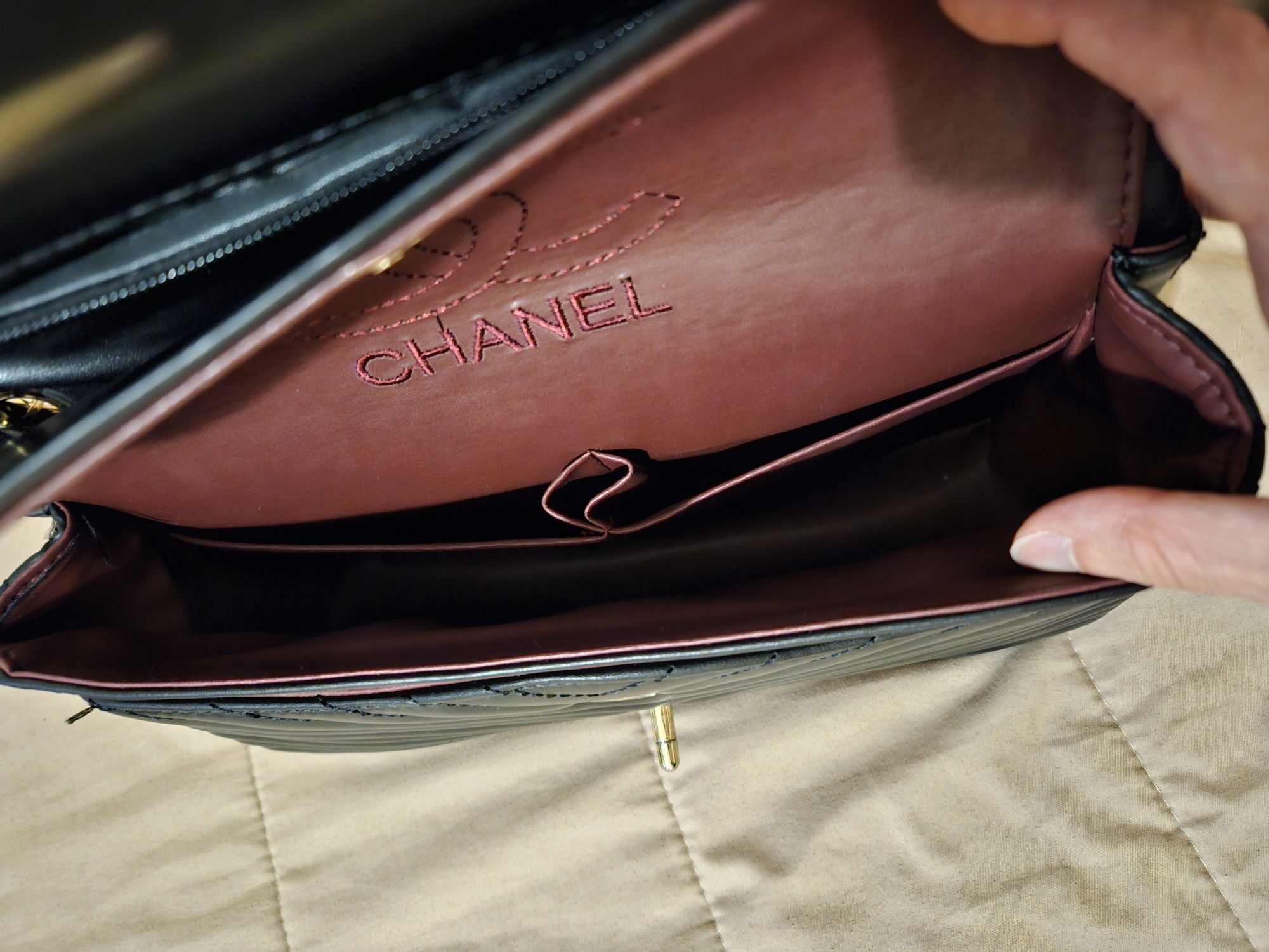 Черна чанта Chanel