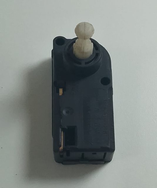 Motoras reglare faruri 0307853307 Ford Mondeo MK3 (facelift) seria