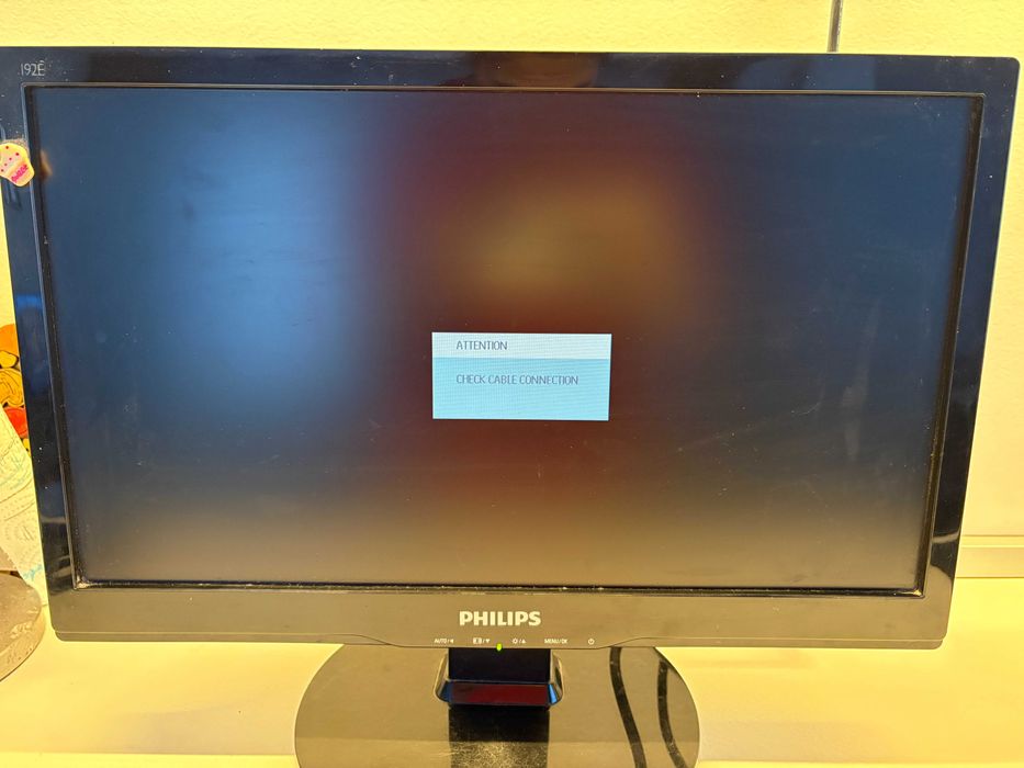 Монитор Philips 18 inch