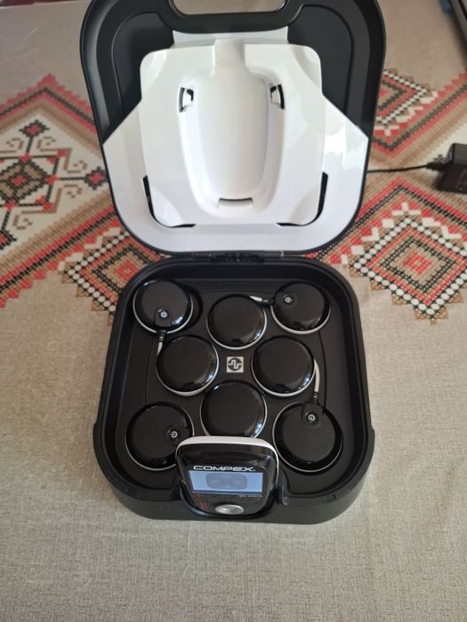 Aparat de electrostimulare Compex SP6.0