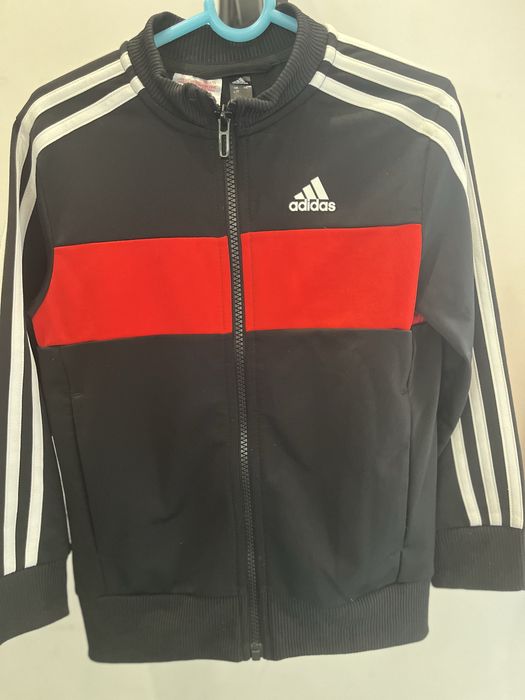 Детско горнище за момче с марка adidas