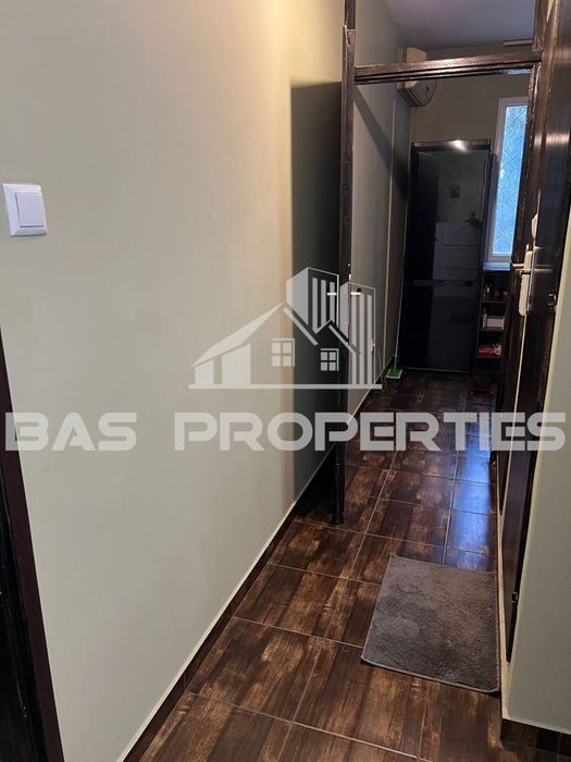 Продава се Тристаен апартамент в София, Надежда 2 - 68 кв.м за 3721 €/кв.м - Снимка #11