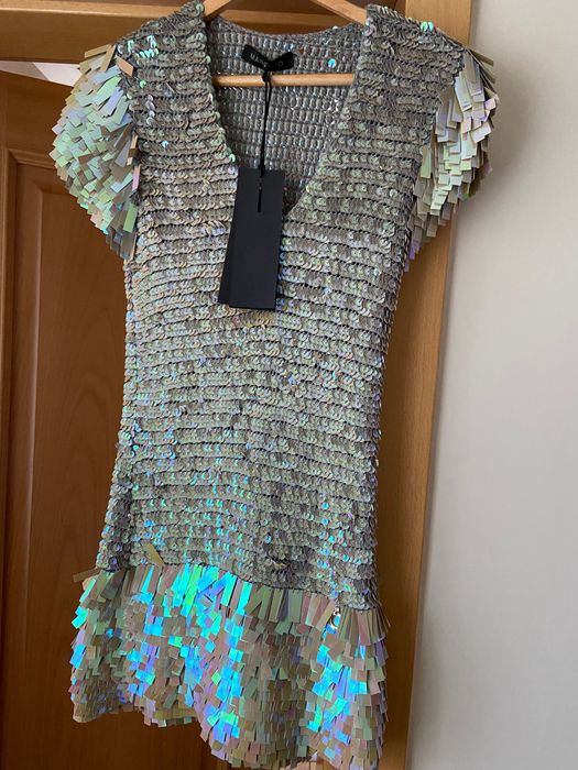 Нова дизайнерска рокля с пайети Mangano XS/S