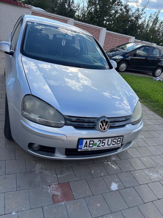 Volkswagen golf 5