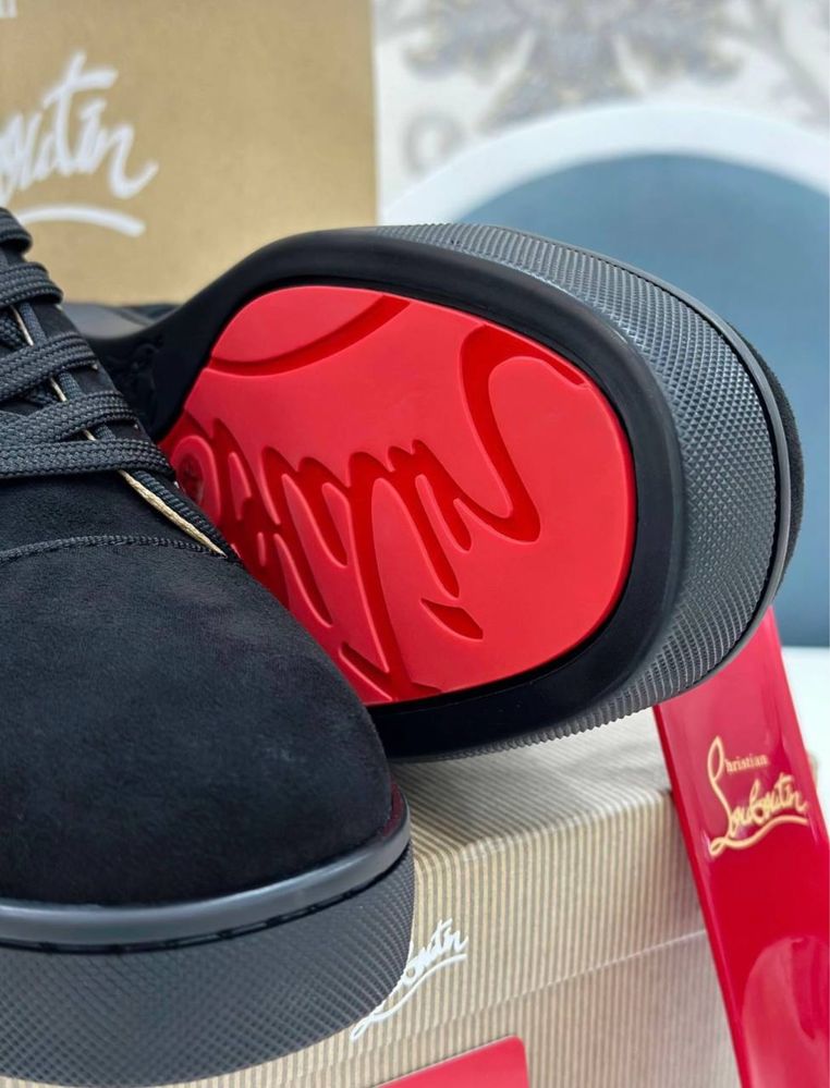 Louboutin кеды новый