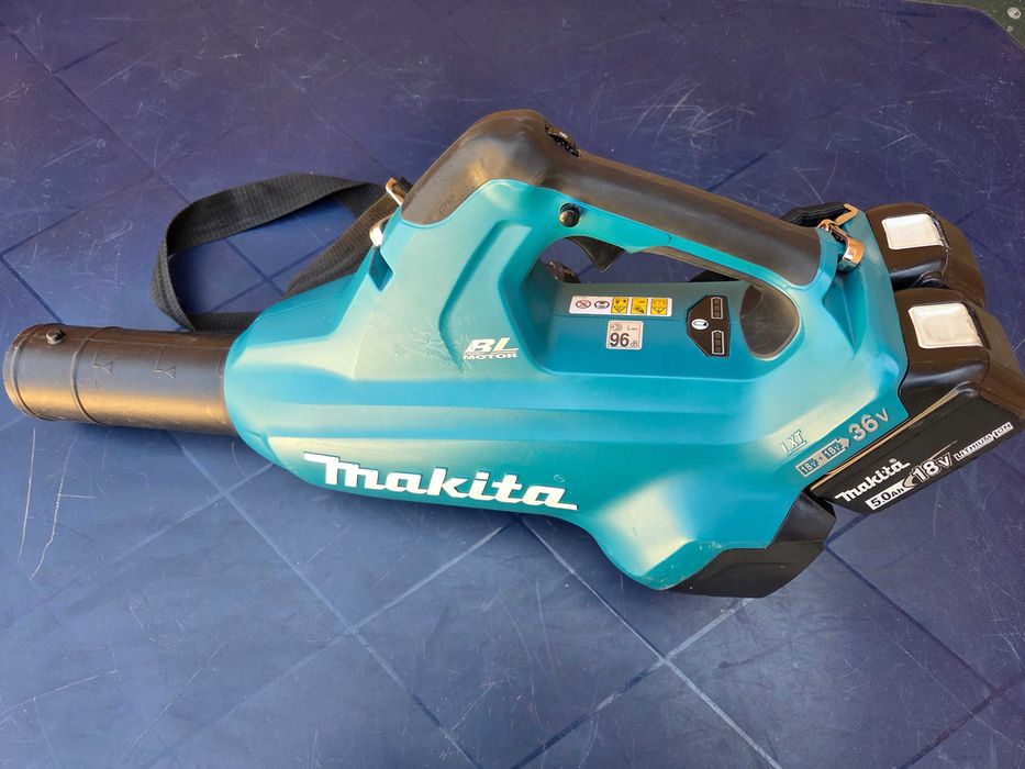 Акумулаторна Духалка Makita DUB362 36V (2x18V) с 2бр. 5Ah Батерии