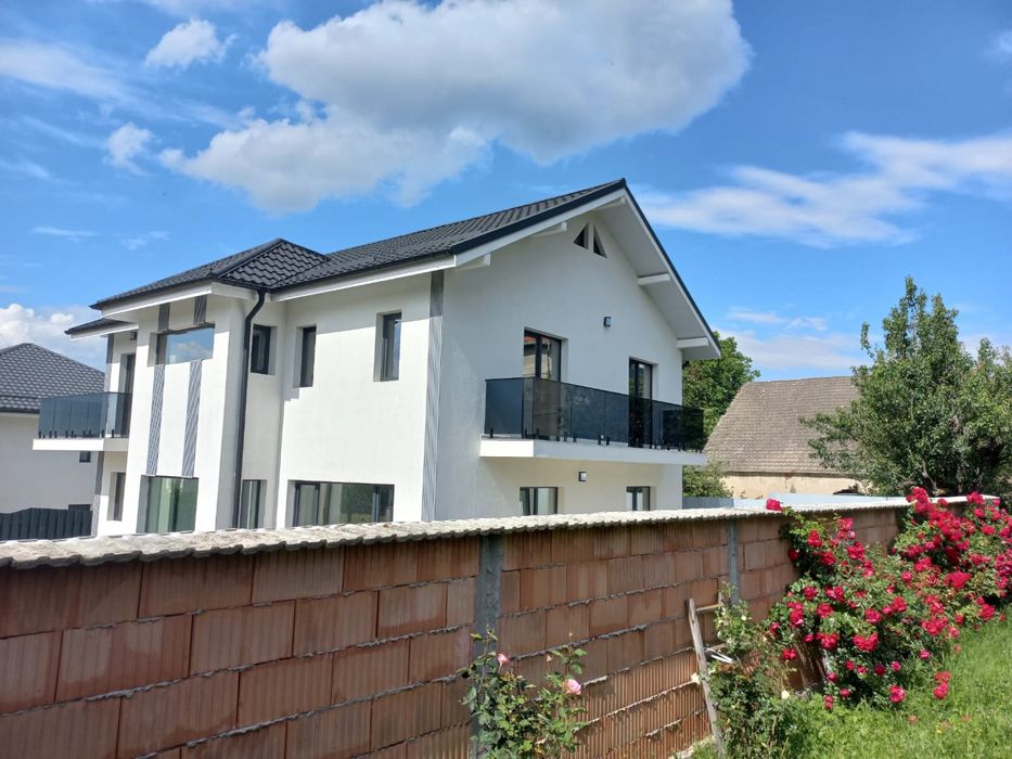 Balustrada de sticla