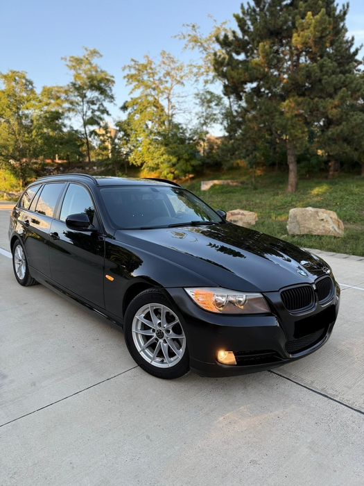 Vand BMW e91  facelift 320d 2011