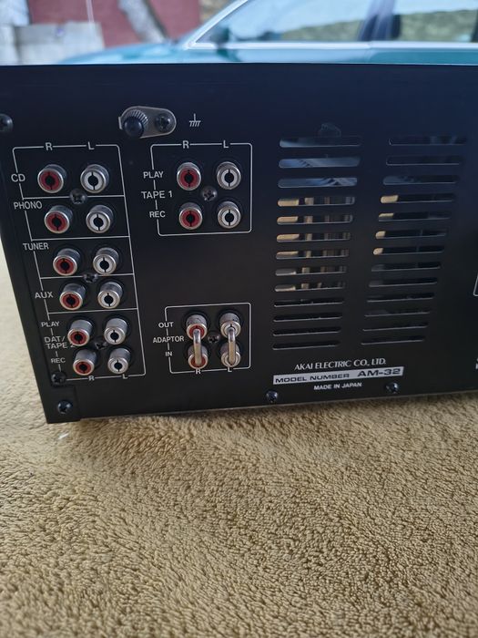 Amplificator Akai AM 32