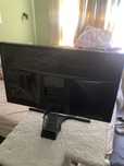 Монитор Samsung S24E390HL