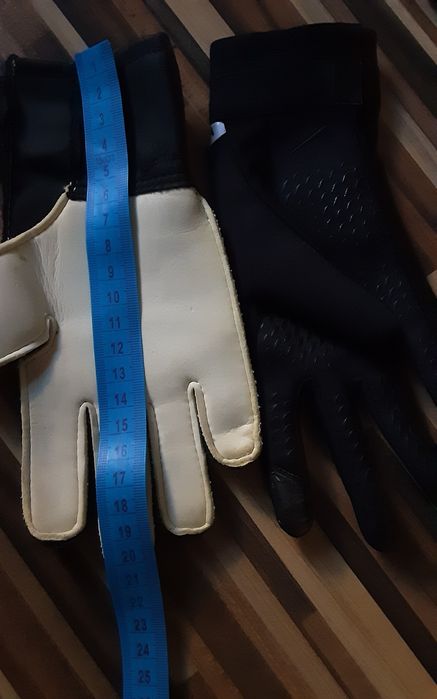 NIKE hyper warm ACADEMY детски зимни оригинални ръкавици за футбол