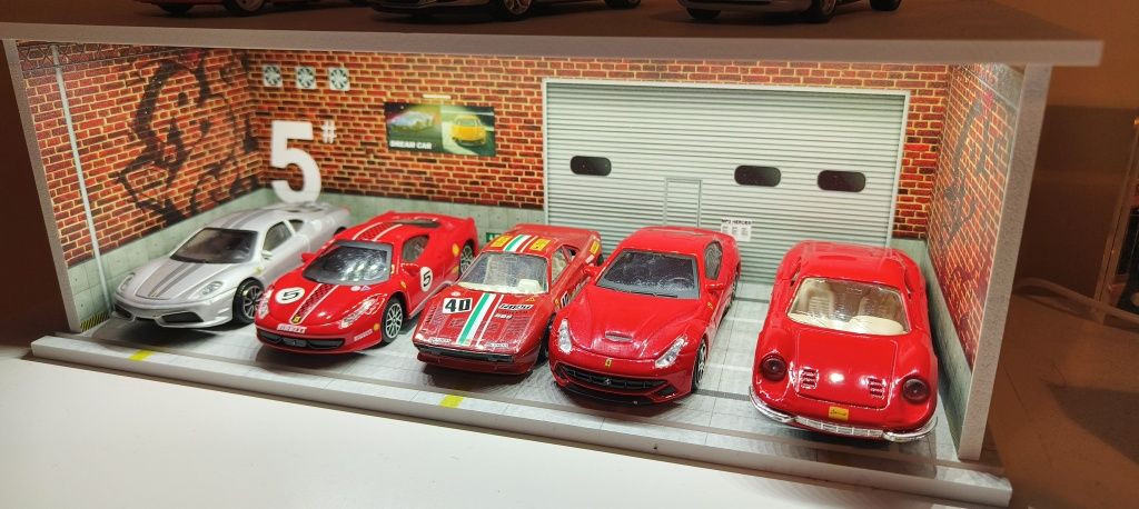 Ferrari 1:43 458,F12,Dino,Gto,430 7лв брой