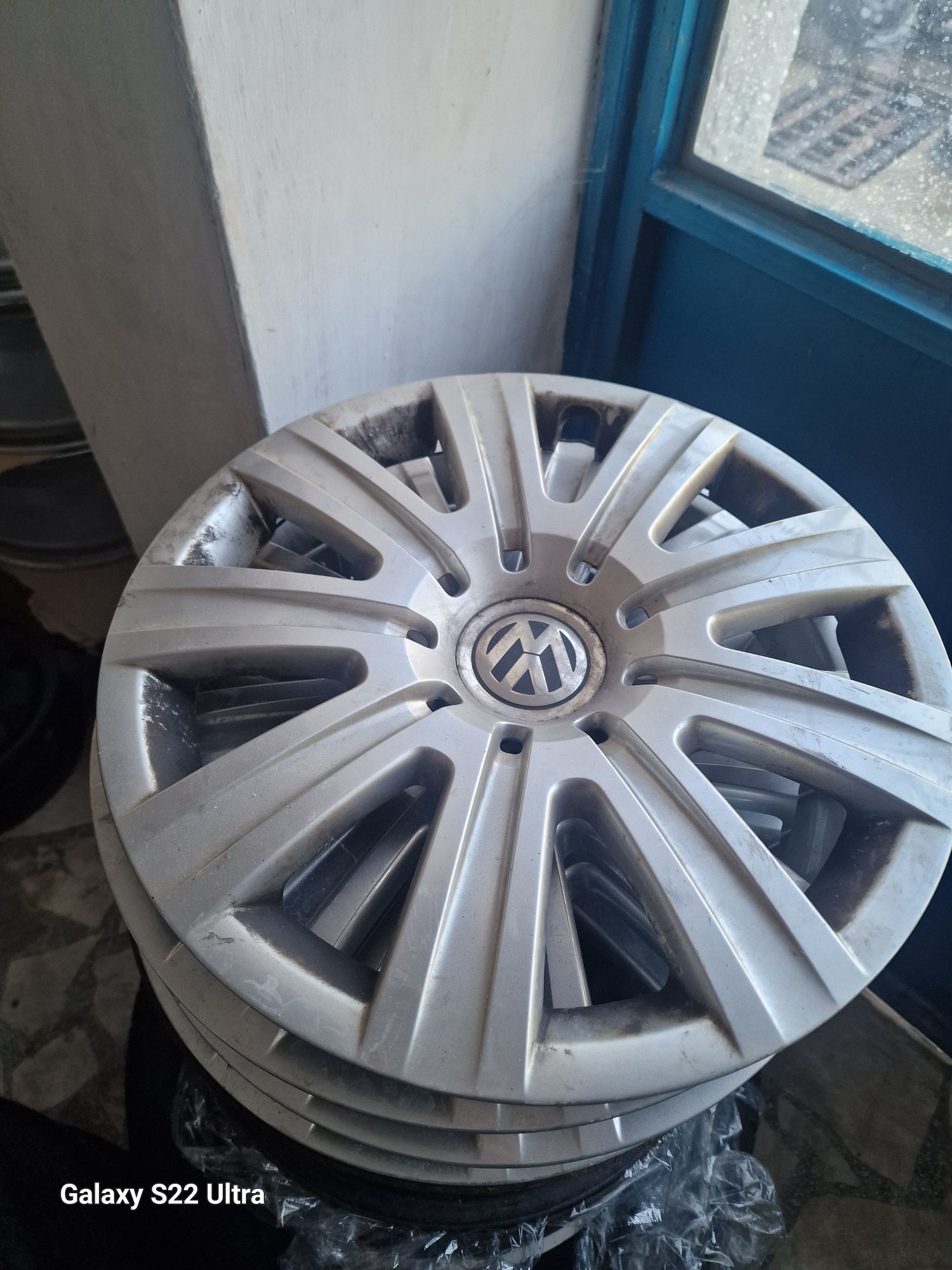 Оригинални тазове 16  и 15 цола за Skoda Ww Audi Mazda Замъка Ямбол. .